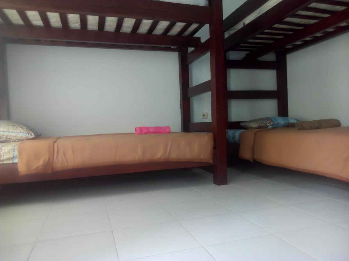 Ariata Arya Hostel Kuta  Eksteriør billede