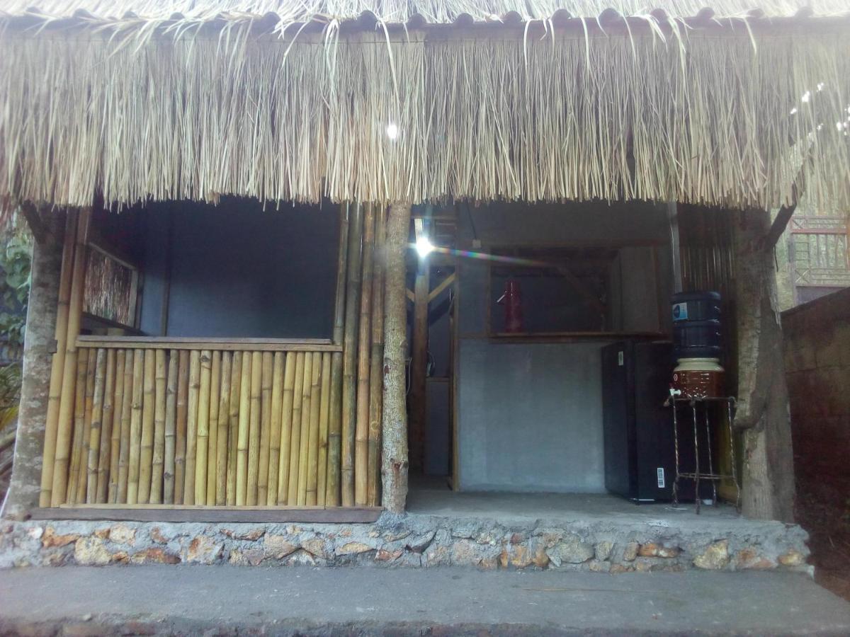 Ariata Arya Hostel Kuta  Eksteriør billede